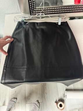 Cache Black Faux Leather Pencil Skirt